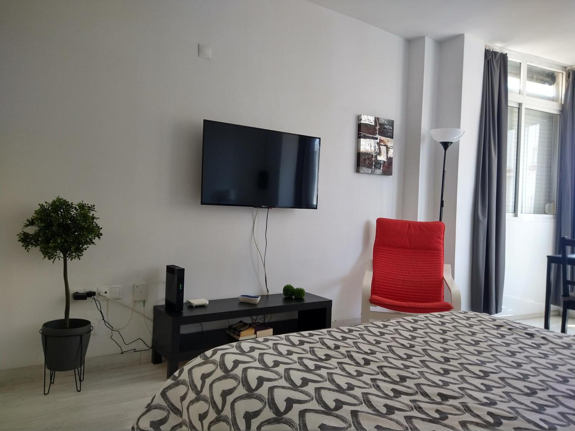 Amplio Estudio,Vista Mar Y Montana, A Pasos Del Centro Torremolinos Quarto foto